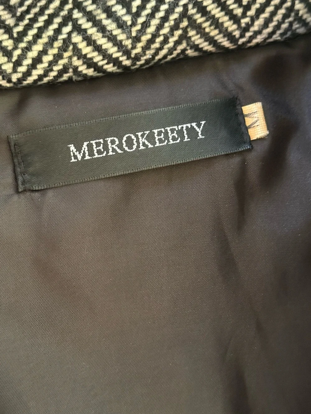 MEROKEETY Black White Herringbone Zip Front Vest Gold Tone Zipper Pockets